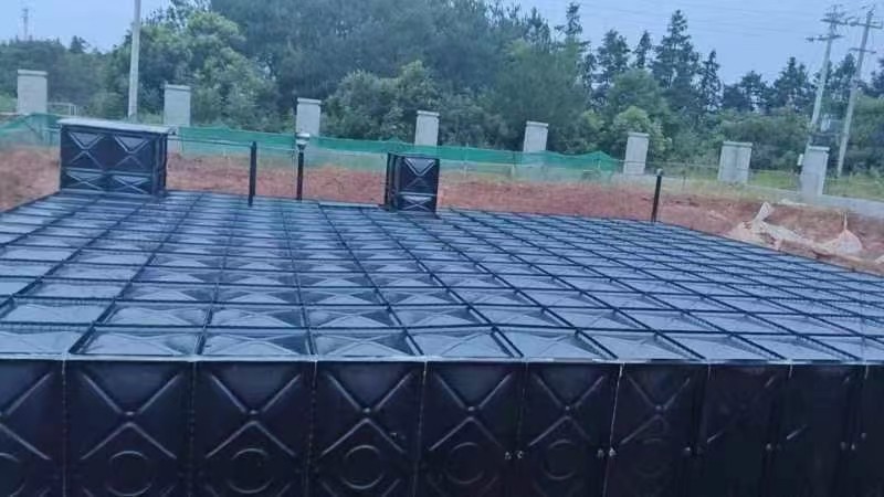 抗浮式復(fù)合水箱